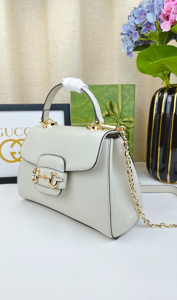 激安グッチバッグコピー側面デザイン